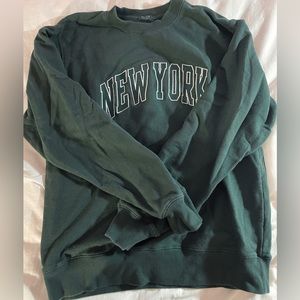 Brandy Melville New York Crewneck